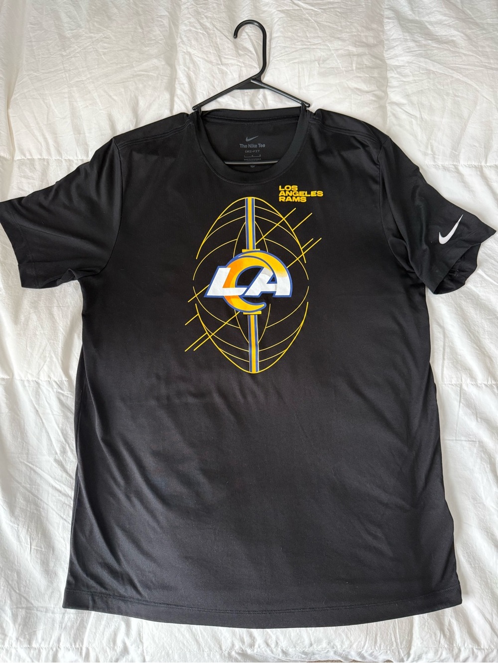 Nike dri-fit L.A. Rams t-shirt men’s large comfy lightweight NFL